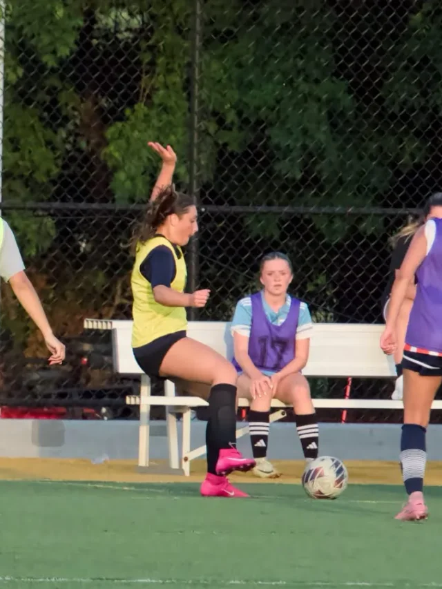 Alexis Burmeister playing soccer